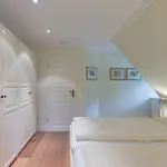 Holiday home Haus Greveling Nieblum
